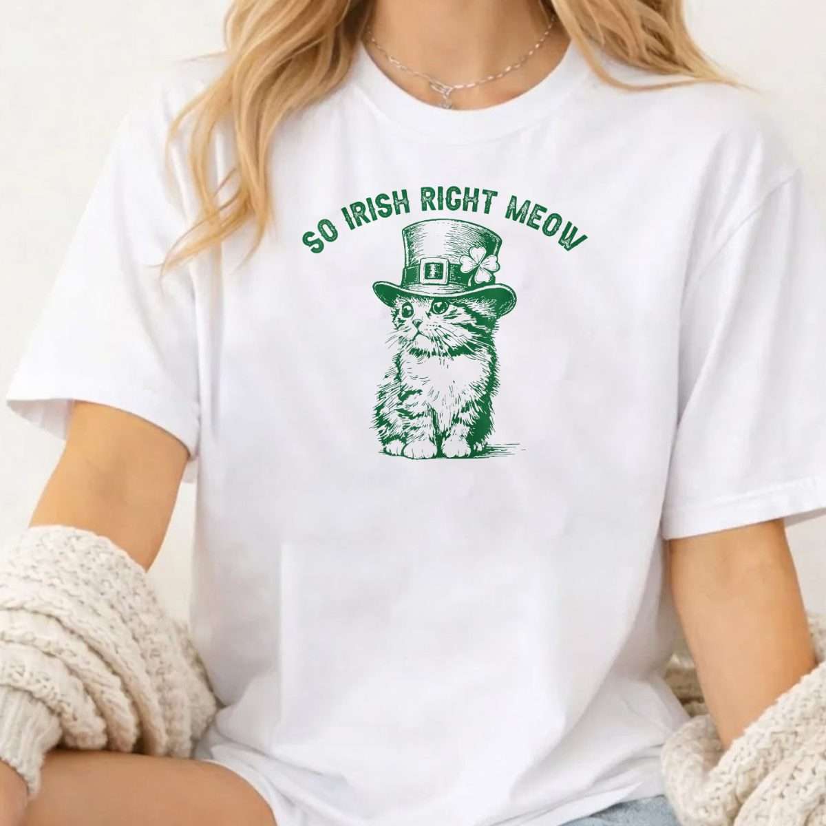 So Irish Right Meow St Patrick’s Day Cat Lovers T-Shirt